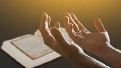 كيف يكون الثناء على الله: دليل شامل لفهم معاني الحمد والتسبيح 5 كيف يكون الثناء على الله