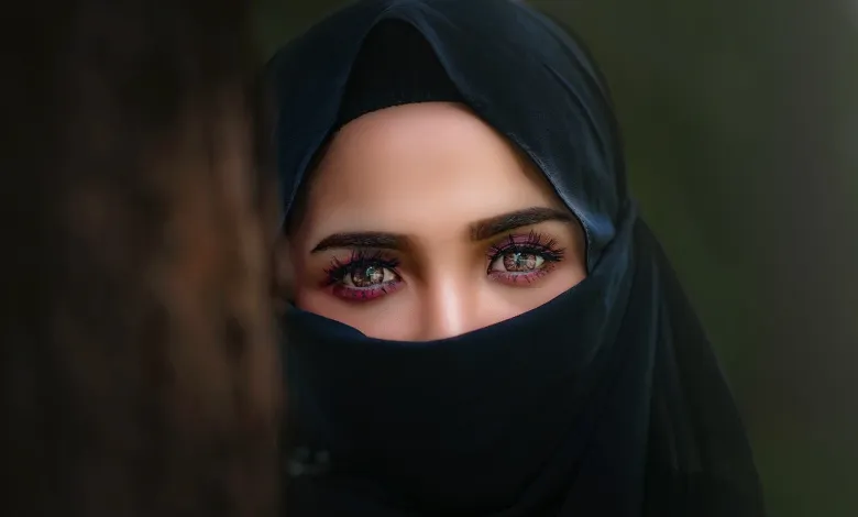 تفسير حلم خلع الحجاب