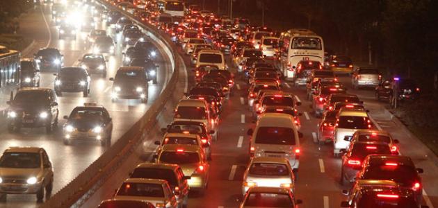 التحديات التي تواجه وسائل المواصلات
